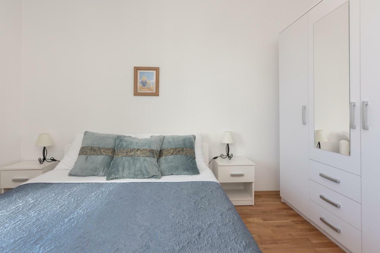 Apartman Lipotica Diklo ザダル エクステリア 写真