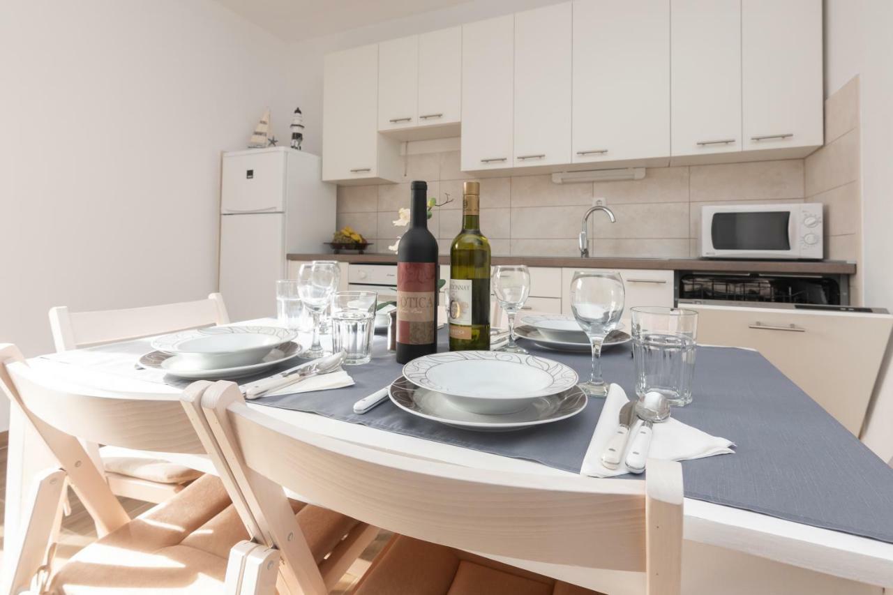 Apartman Lipotica Diklo ザダル エクステリア 写真