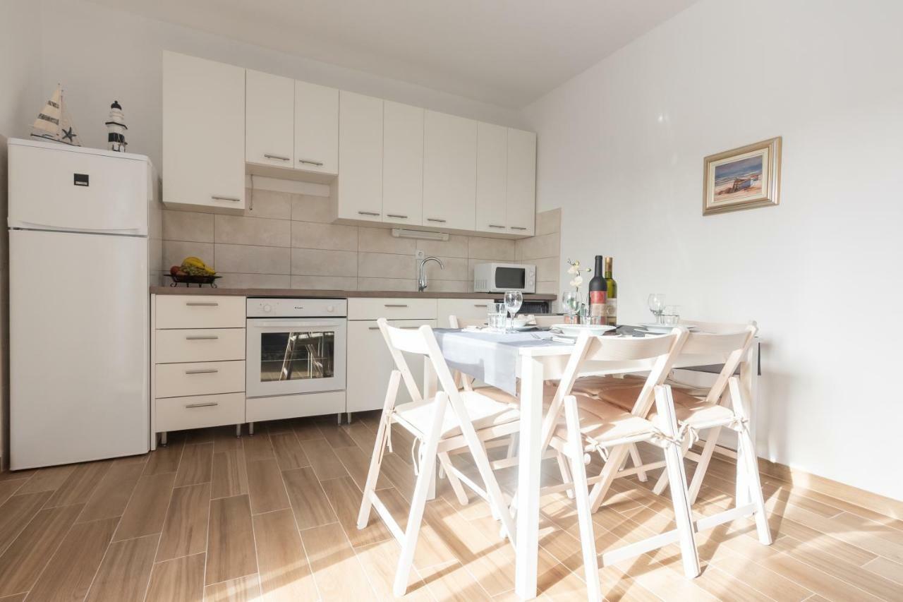 Apartman Lipotica Diklo ザダル エクステリア 写真