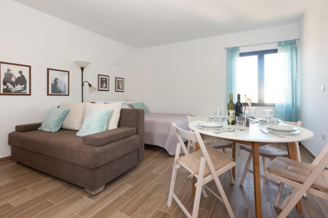 Apartman Lipotica Diklo ザダル エクステリア 写真